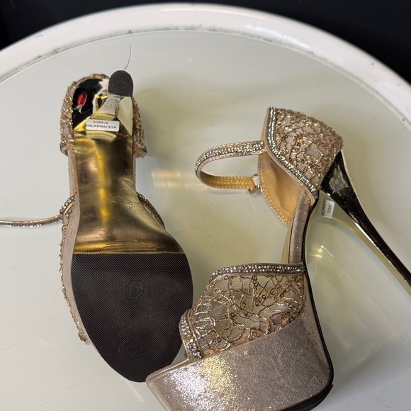 MICHEAL  Chic Gold Lace CRYSTAL DIAMOND ENCRUSTED Platform Heels - Picture 7 of 8